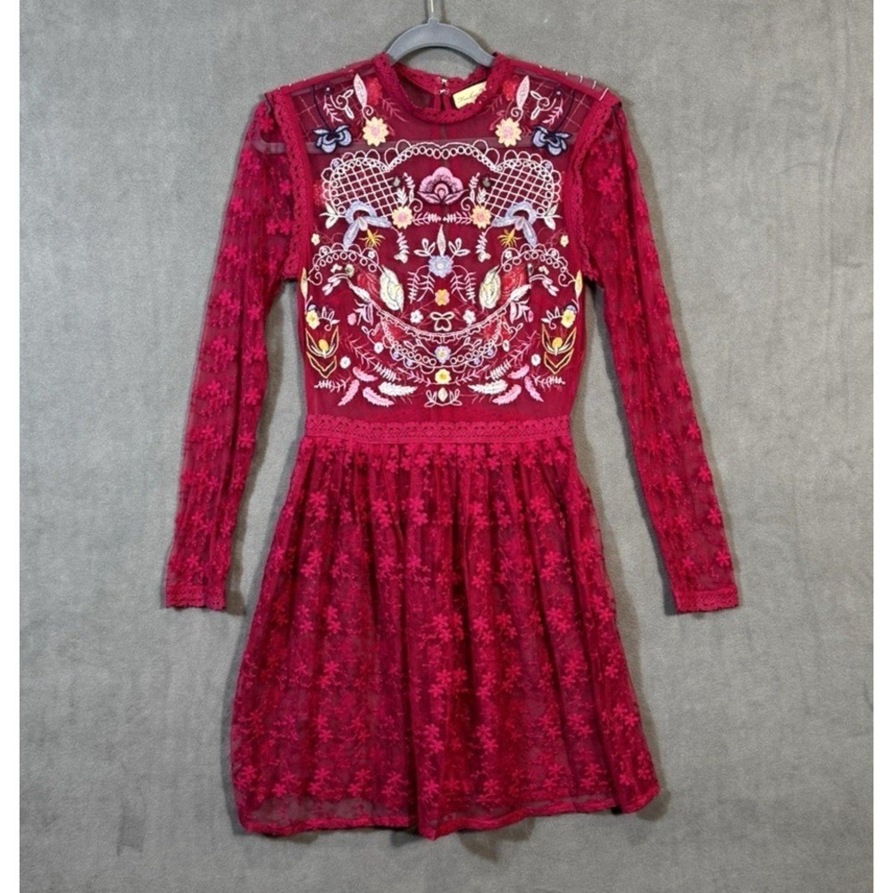 Frock‎ and Frill Burgundy Lace Embroidered Floral Mini Dress Long Sleeve Size 10